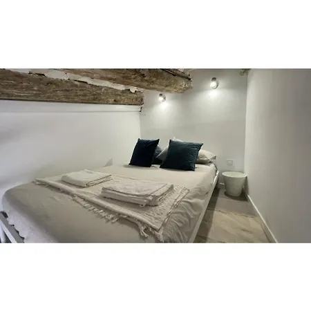 Cirera Aparthotel